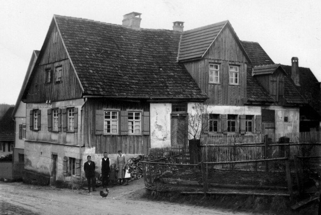 Gschwend - Schlechtbacher Strasse - Hausnummer 27 - 192800000